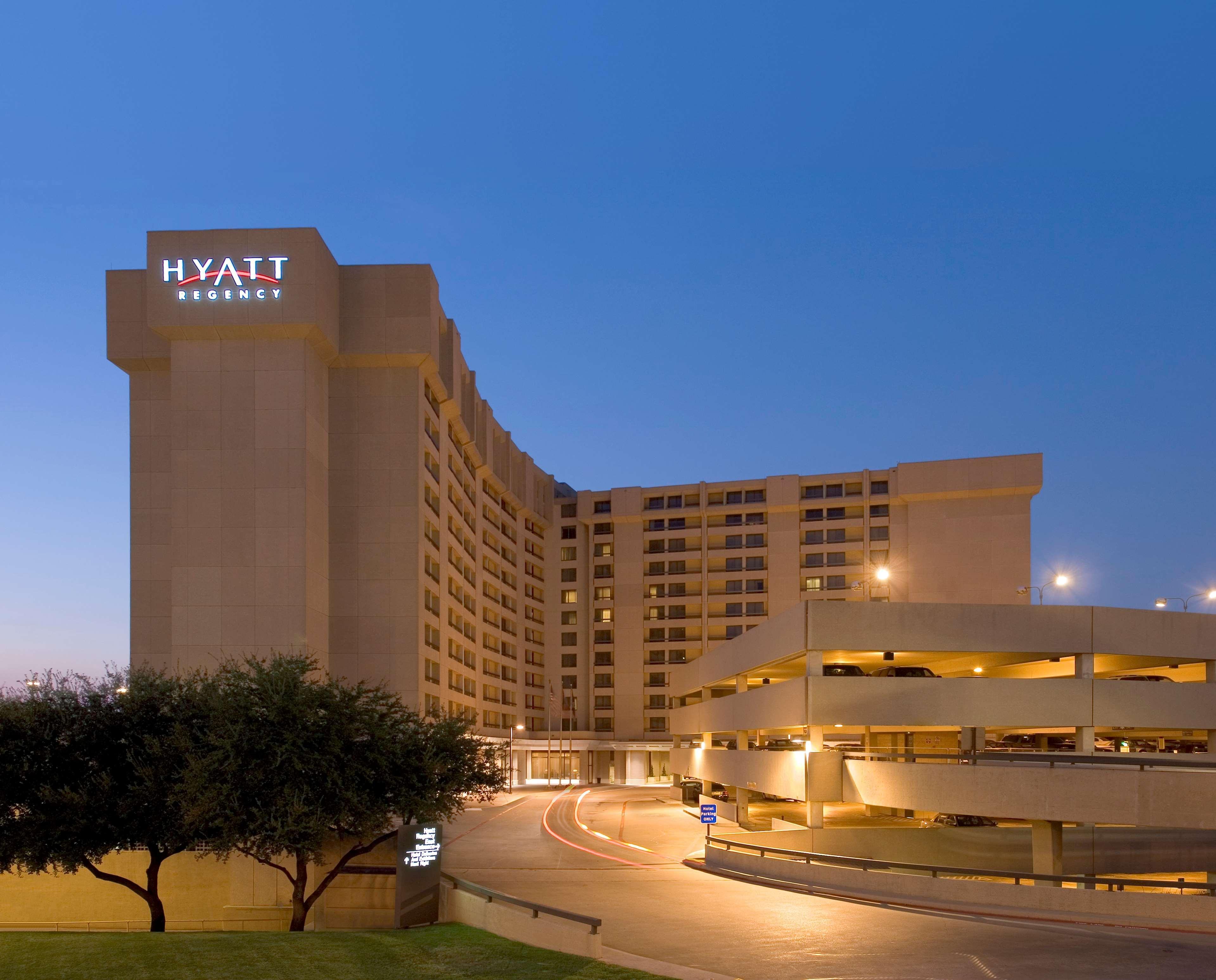 Hyatt Regency Dfw International Airport Otel Grapevine Dış mekan fotoğraf