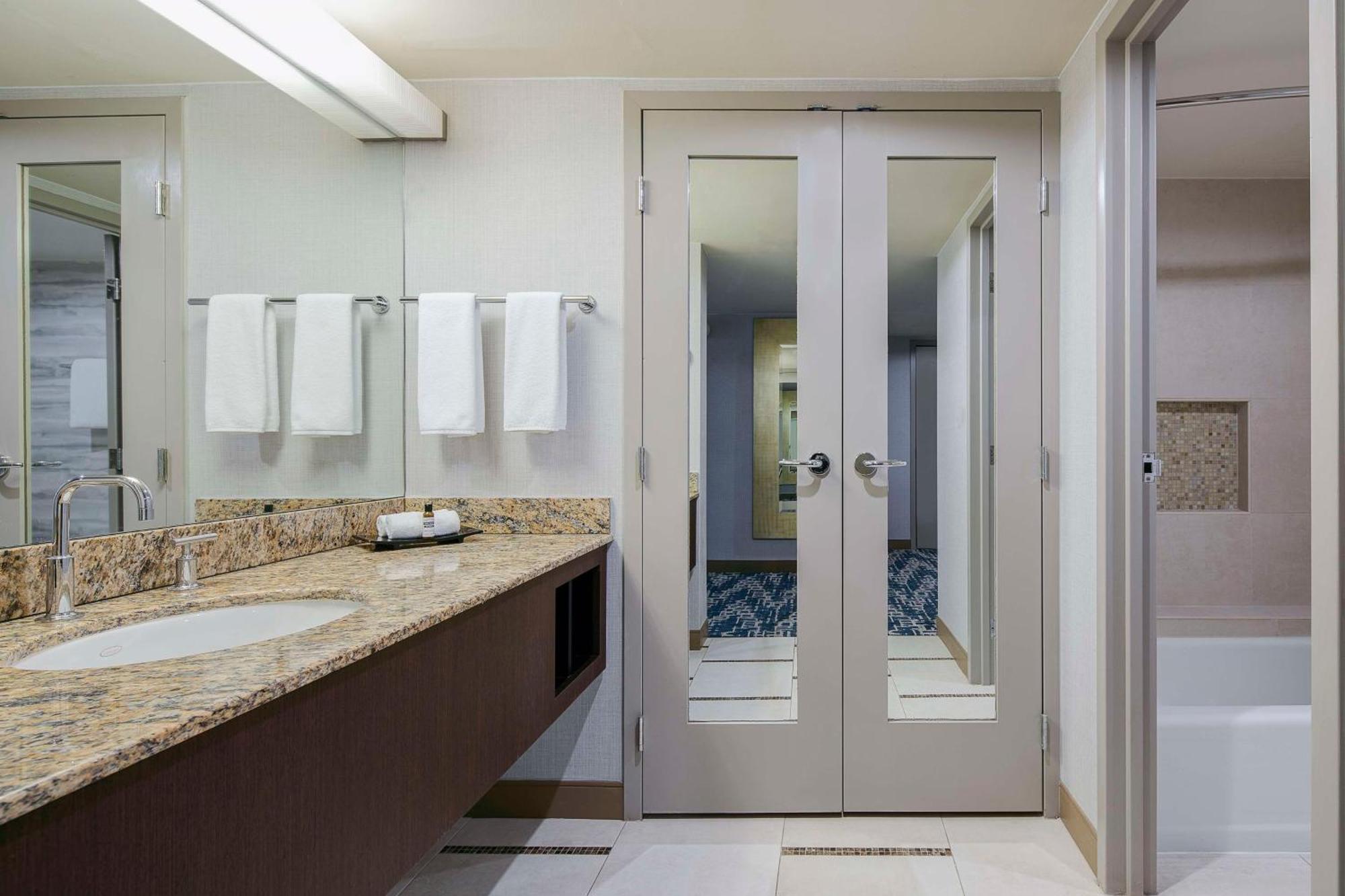 Hyatt Regency Dfw International Airport Otel Grapevine Dış mekan fotoğraf